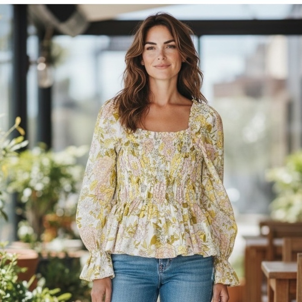 Who What Wear Floral Smocked Peplum Blouse Square Neck Cottagecore Prairie Girly